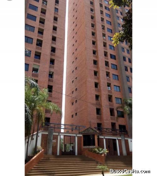 SKY GROUP Vende lujoso apartamento en Los Mangos, residencia Sinamaica-Valencia, Estado Carabobo.
