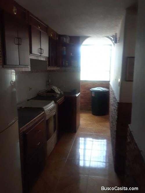 SKY GROUP Vende de apartamento ubicado en Urb. san Jacinto, Residencias Cedro