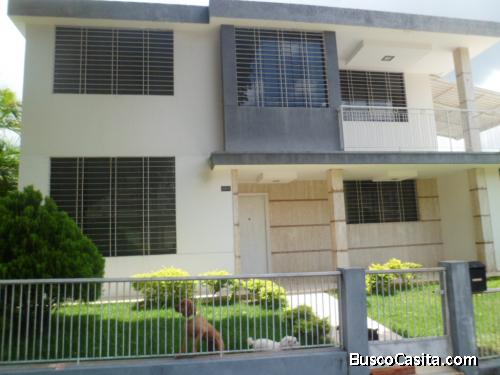 En Venta Hermosa Casa En Parque El Trigal 