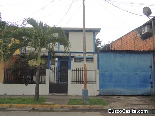 SKY GROUP Vende Casa en Sector 03 de Caña de Azúcar