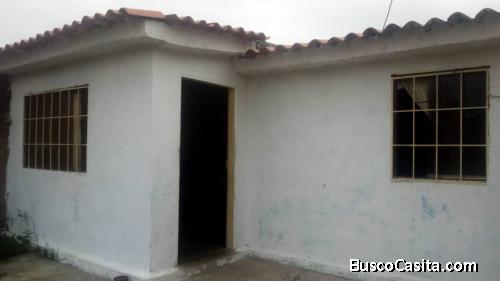 vendo casa en valles del tuy santa lucia, 