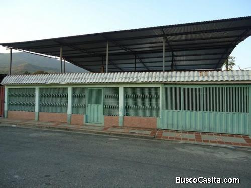 hermosa casa en motatan