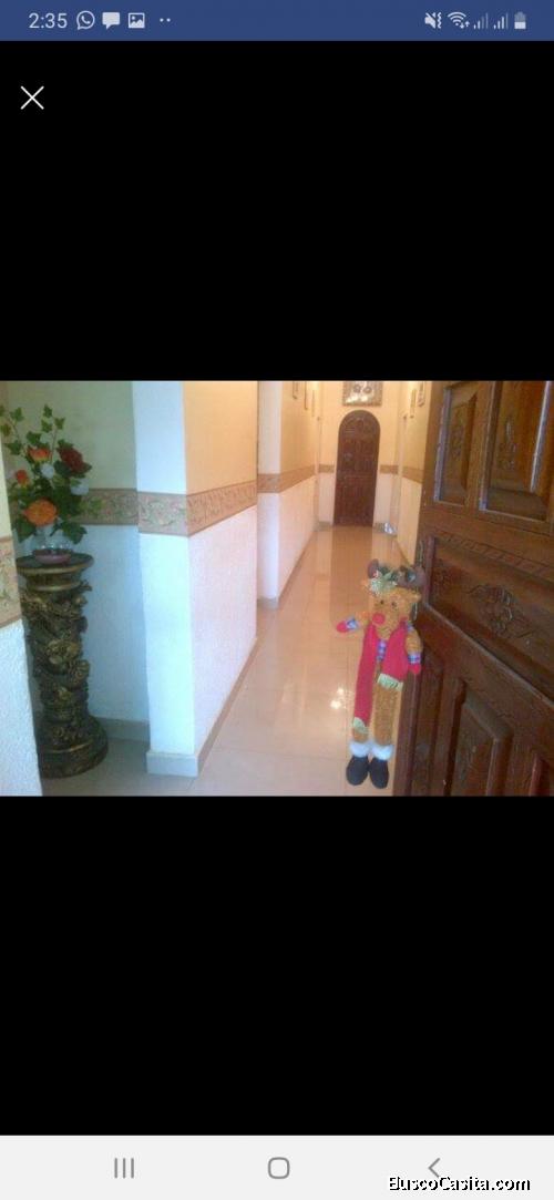 Se vende Quinta por motivo de viaje céntrica, cerca de clínicas, colegios, farmacias  etc