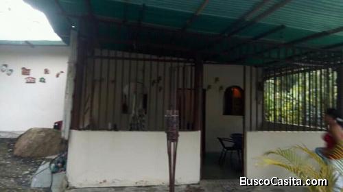 Casa de campo y playa hermosa y equipada