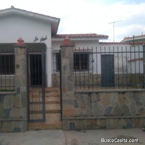 SANDRA GARZON INMUEBLES VENDE 