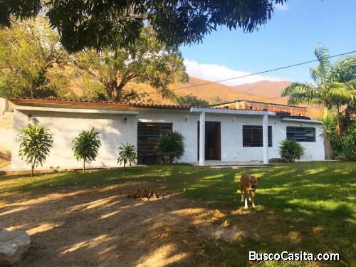 SANDRA GARZON INMUEBLES VENDE 