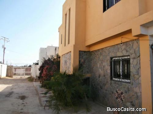 Amplia casa en venta en Coro