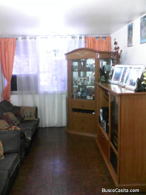 Bello Apartamento claro y agradable. Consta de 2 habitaciones, 1 bano, cocina, 