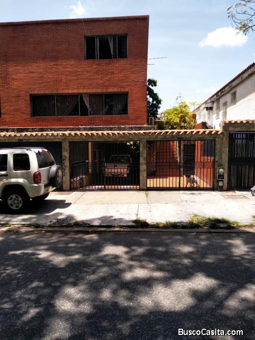 FOCUS INMUEBLES VENDE Apartoquinta en Prebo II