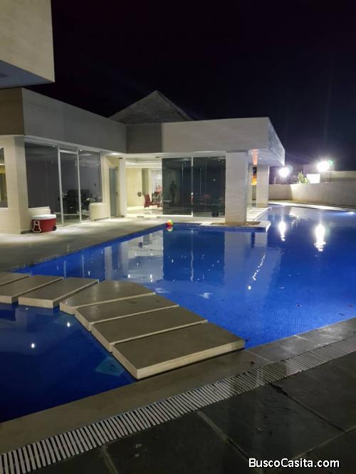 OFRESCO UNA ESPECTACULAR CASA EN GUAPARO HATO ROYAL