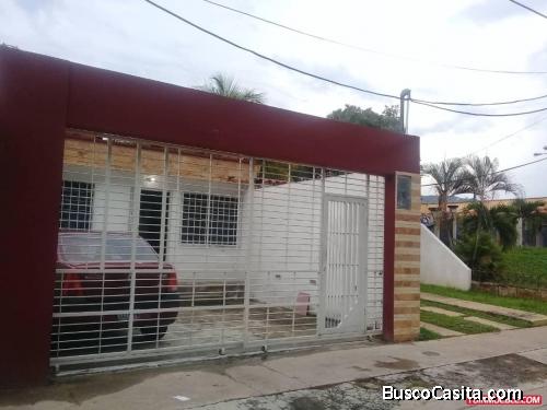 DORATA REALTY VENDE BELLA CASA EN LOS JARALES SAN DIEGO