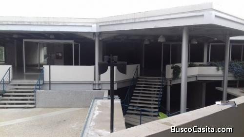 DORATA REALTY VENDE LOCAL ESPACIOSO EN C. C. PRISMA GUACARA 