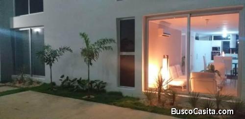  Apartamento en Venta en  Coro MLS#19-11546