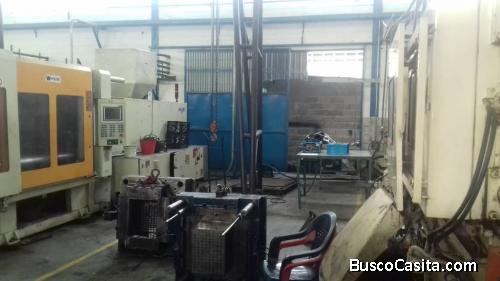 DORATA REALTY VENDE FABRICA DE PLASTICOS