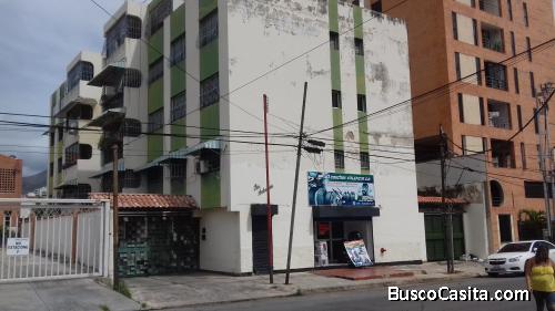 DORATA REALTY VENDE APARTAMENTO A REMODELAR EN AGUA BLANCA VALENCIA 