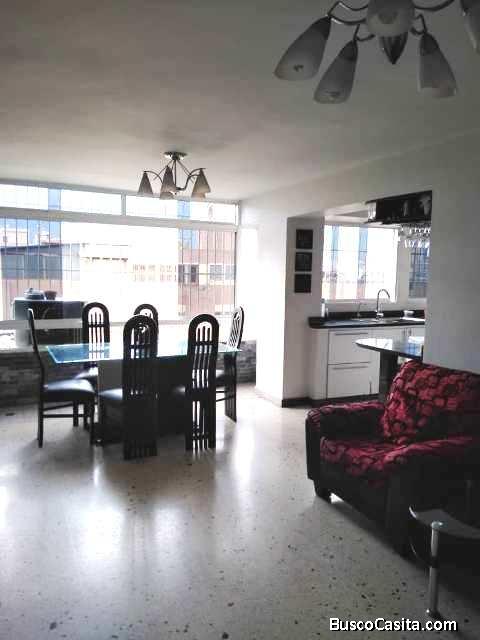 VENDO HERMOSO APARTAMENTO EN EL PARAISO