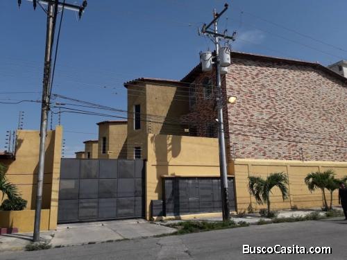 SKY GROUP  Vende excelente apartamento a estrenar en Residencia Camelot Suites 