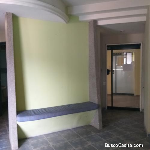 EN VENTA Oficina en CC Paseo La Granja, SR19-15