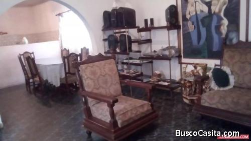 SKY GROUP LAS DELICIAS VENDE Casa de DOS PLANTAS en Barrio Santa Rosa