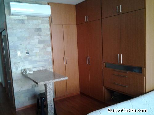 Apt. un solo ambiente para ejecutivos Trigaleña Norte Valencia