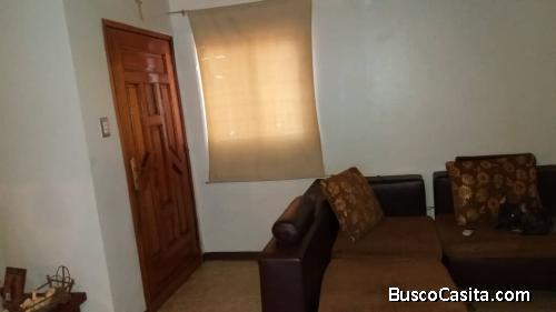 VENDO HERMOSA CASA AMOBLADA