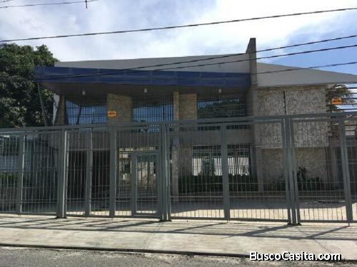 EN VENTA Local Comercial en Urb. Los Colorados,RC19-16