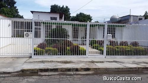 SKY GROUP Vende hermosa casa en Urbanización San Pablo de Turmero, Estado Aragua