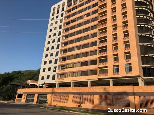 EN VENTA Apartamento en Mañongo, MR19-19