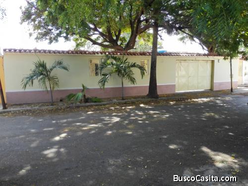 Urb. Los Tamarindo (Av. Prolongación Manaure) en Venezuela
