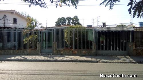  SKY GROUP Vende acogedora casa en la Urb. Fundación Mendoza de Maracay