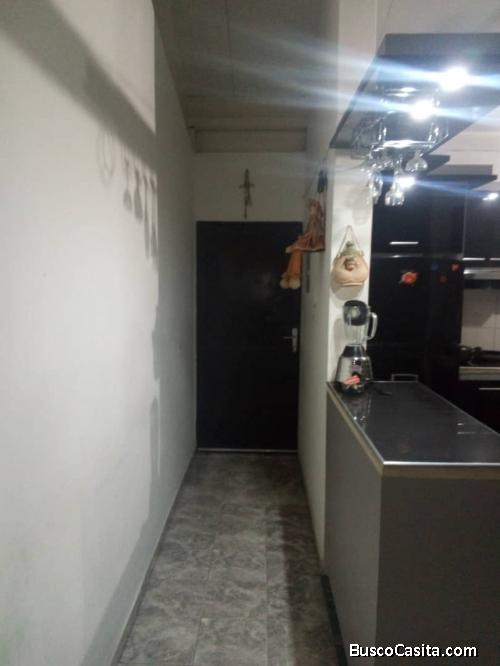 APARTAMENTO EN AV ARAGUA