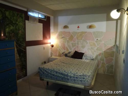 ALQUILO APARTAMENTO ANEXO A QUINTA