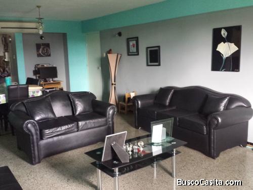 Apartamento Totalmente Amoblado y Muy Amplio Gran Oportunidad