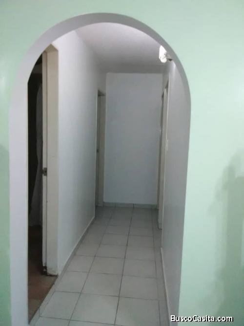 Apto en Venta. Conj Residencial Privado Araguaney. Carretera Petare-Guarenas. Miranda