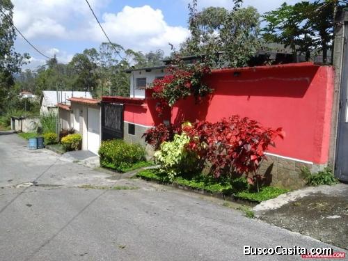 vendo bella casa en colinas de carrizal, serca del cc la cascada 