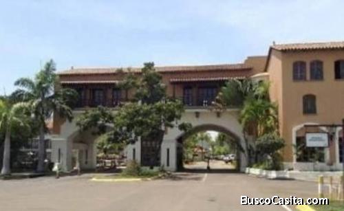 Se Vende Th En Resid. Pueblo Viejo, Lecheria