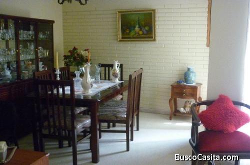 VENTA DE APARTAMENTO EN CHACAO CARACAS EXCELENTE OPORTUNIDAD DE INVERSION O VIVIR, PRECIO NEGOCIABLE