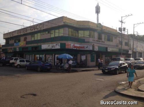 Vendo Práctico Local Con Doble Entrada Maracay-centro