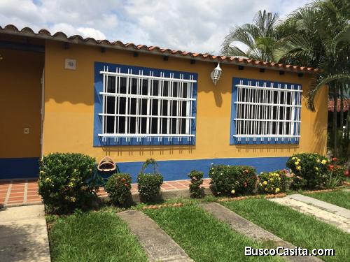 TOWNHOUSE EN VALLE DE ORO, GH19-17