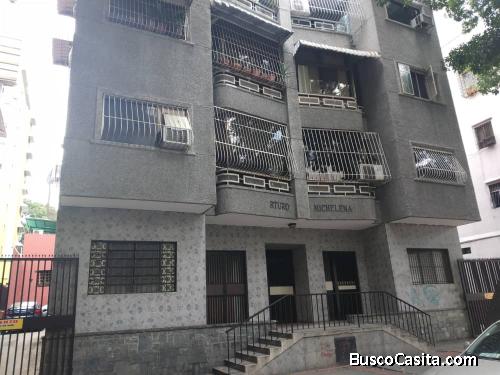 Impecable Apartamento ubicado en la Av. Victoria