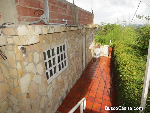 CASA DE 100MTS2 EN LA SUIZA SAN ANTONIO DE LOS ALTOS