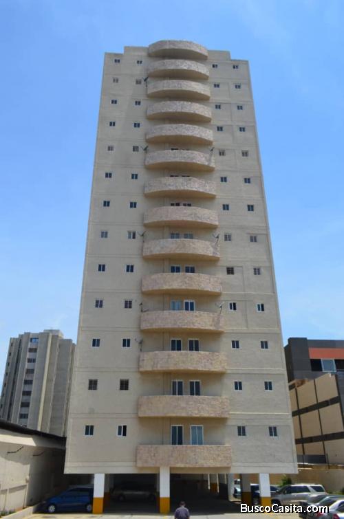 En venta lujoso apartamento en valle frio amoblado