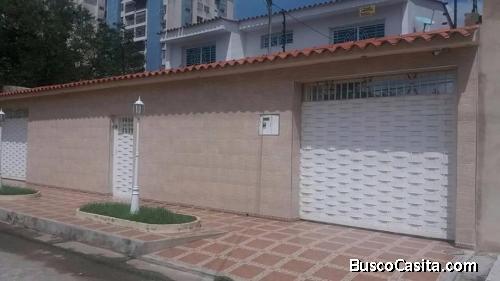 KY GROUP Vende una casa de dos plantas 