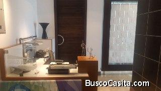 ALQUILER DE OFICINA AMOBLADA EN TORRE, MARACAIBO