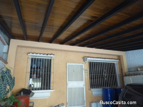 PENELOPEBIENES VENDO LOS MANGOS DOBLE VIGILANCIA VALENCIA 04144215494