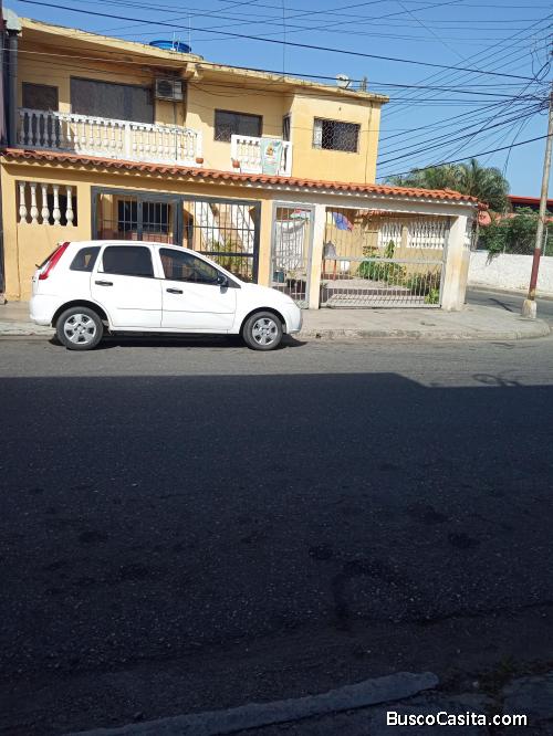 Comoda casa en Venta en el casco Central de Higuerote