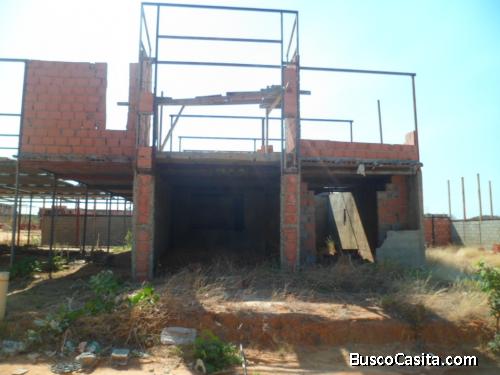 Townhouse en Construcción en Alta Vista