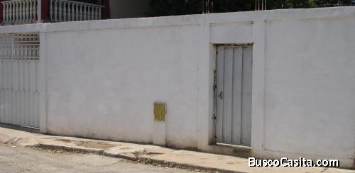 SE VENDE CASA EN LA URB PATARATA