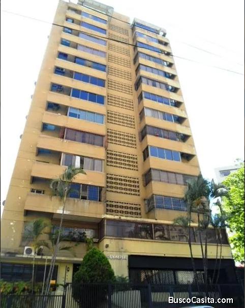 Apartamento en Plaza Venezuela en Venta