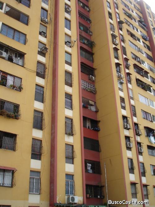 VENDO APARTAMENTO EN LAS DOÑAS ZONA OESTE